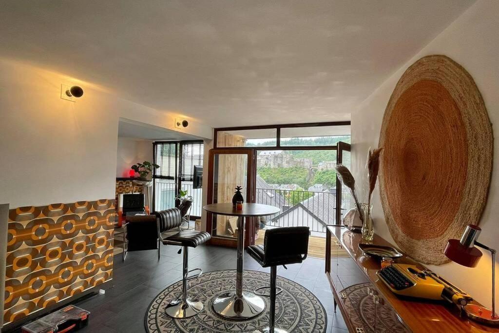 A Bouillon, Appartement Vintage Vue Sur Le Chateau Exterior foto