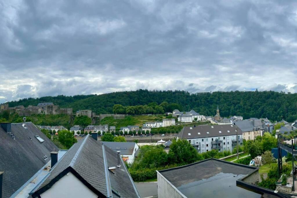 A Bouillon, Appartement Vintage Vue Sur Le Chateau Exterior foto